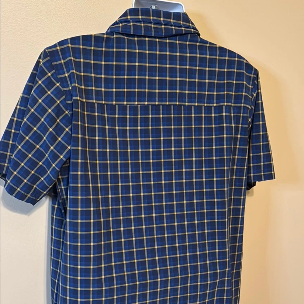 Columbia Blue and Yellow Casual Button Down Shirt - Picture 6 of 11